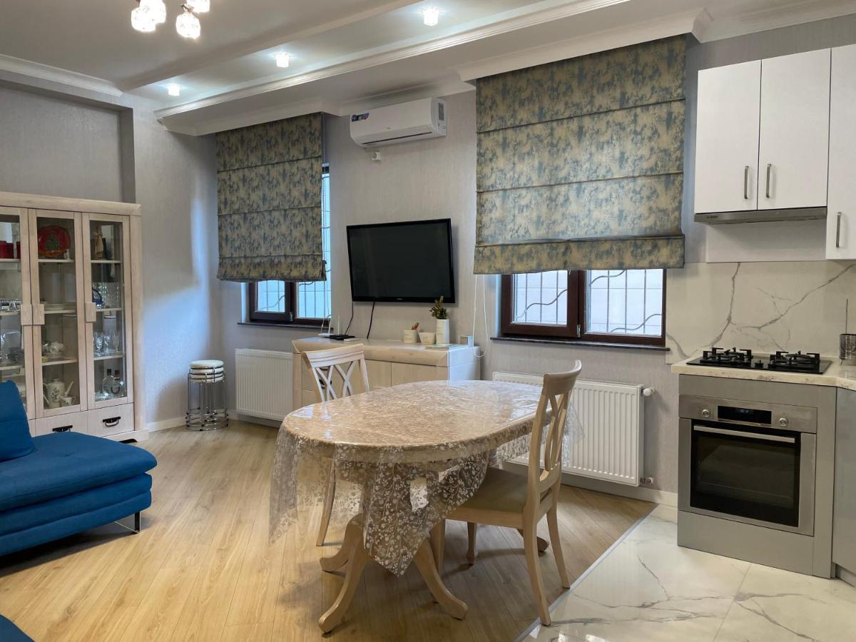 City Centre Apartment Κουτάισι Εξωτερικό φωτογραφία