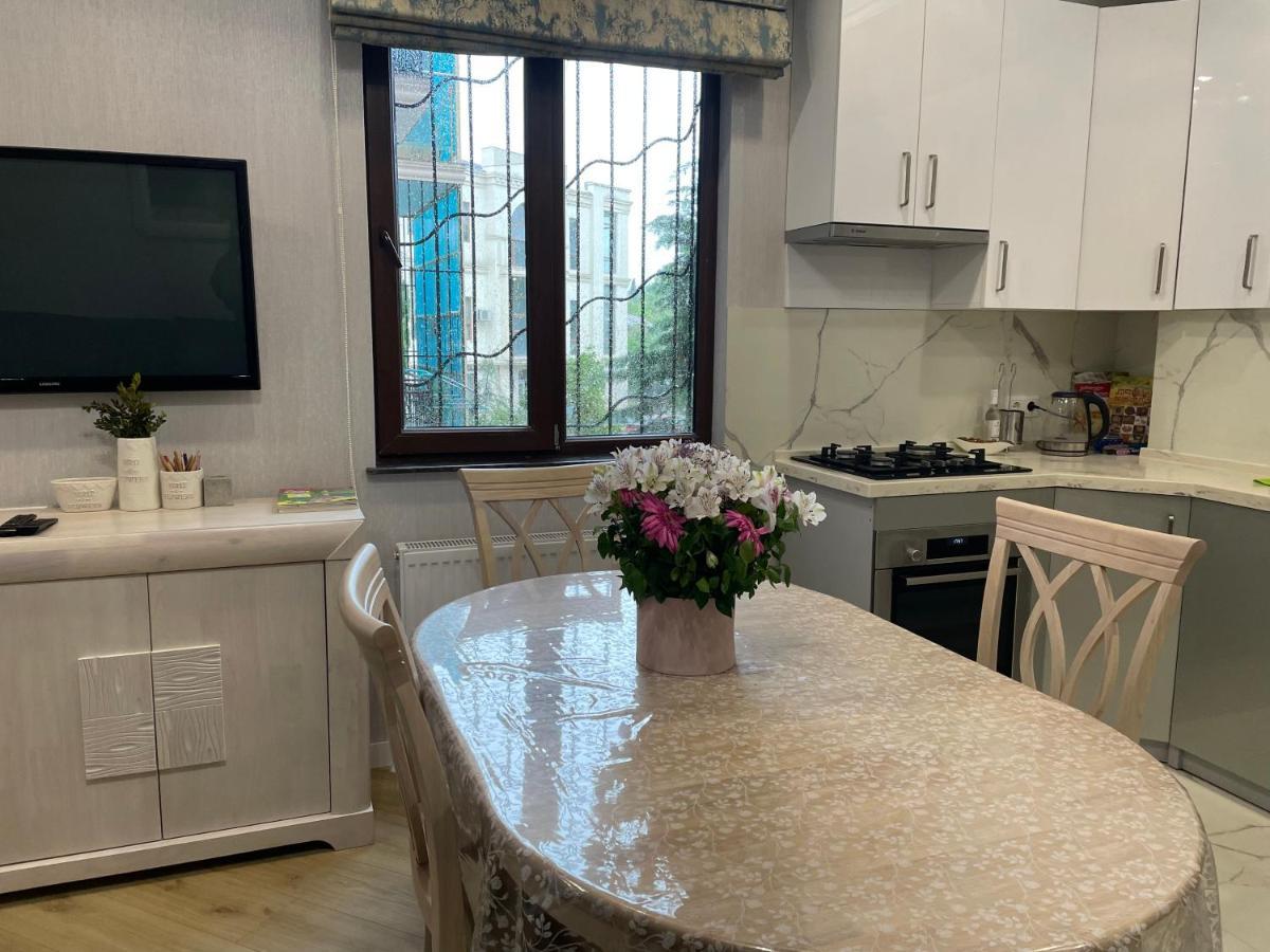 City Centre Apartment Κουτάισι Εξωτερικό φωτογραφία